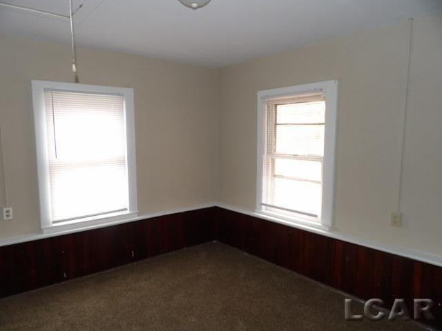 S Tecumseh St, Adrian, MI 49221