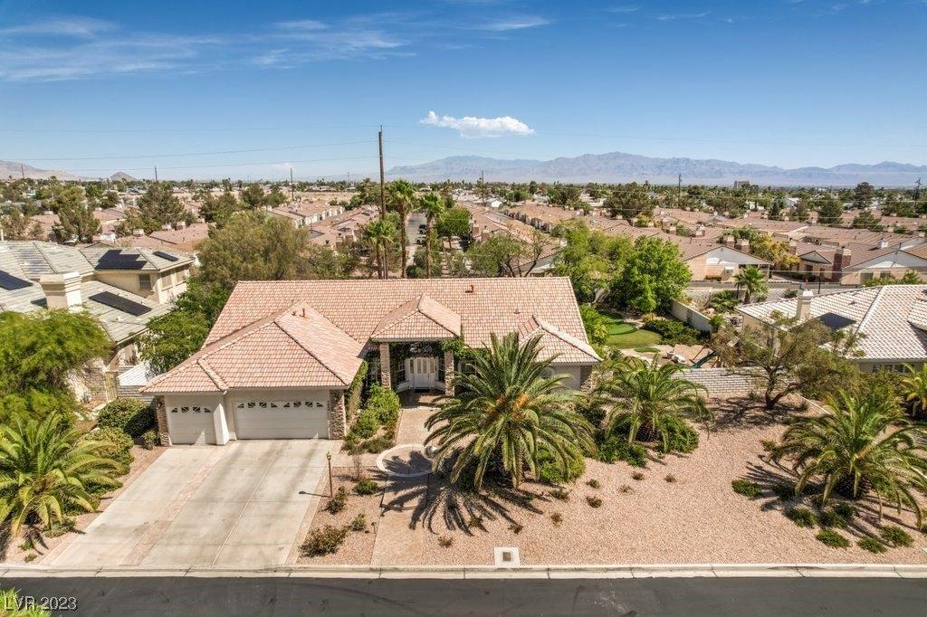 Crystal Cave Dr, Las Vegas, NV 89117