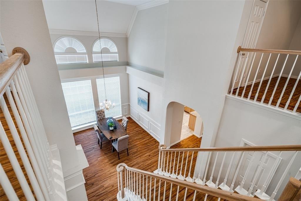 Azure Ln, Addison, TX 75001