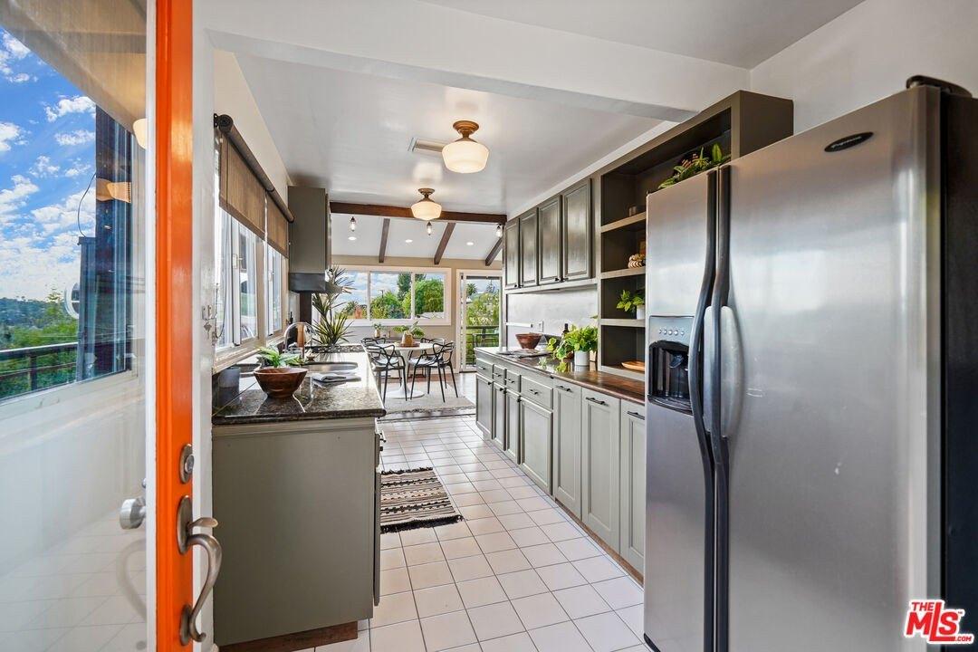 Raber St, Los Angeles, CA 90042