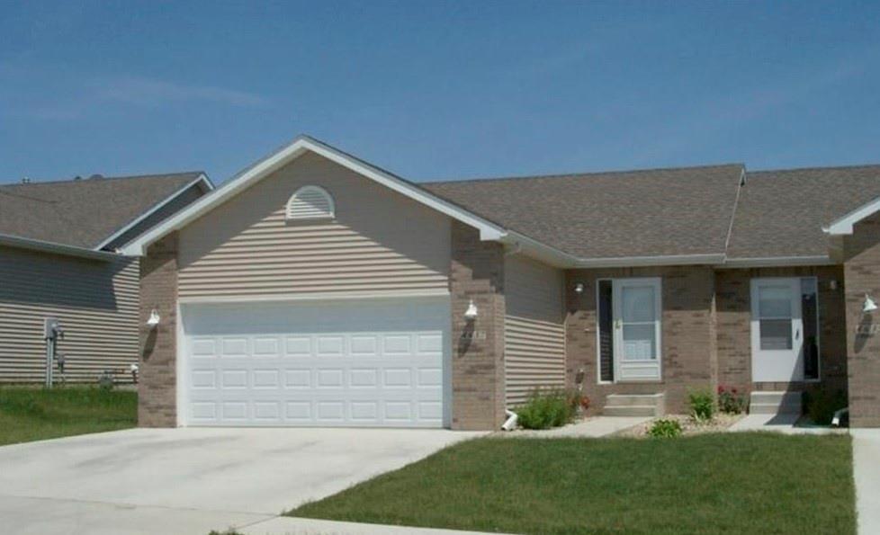 Twain St, Ames, IA 50014