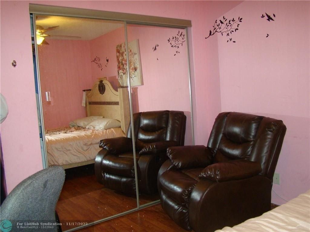 Sandpoint Ter, Boca Raton, FL 33428