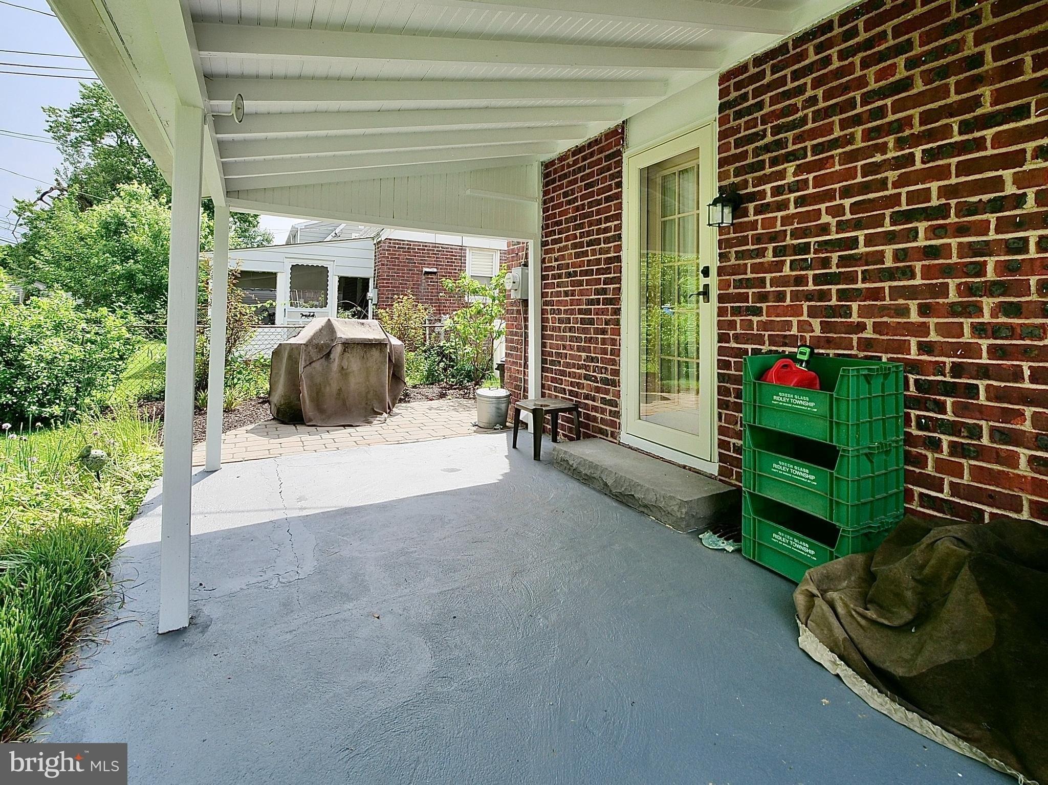 6th Ave, Morton, PA 19070