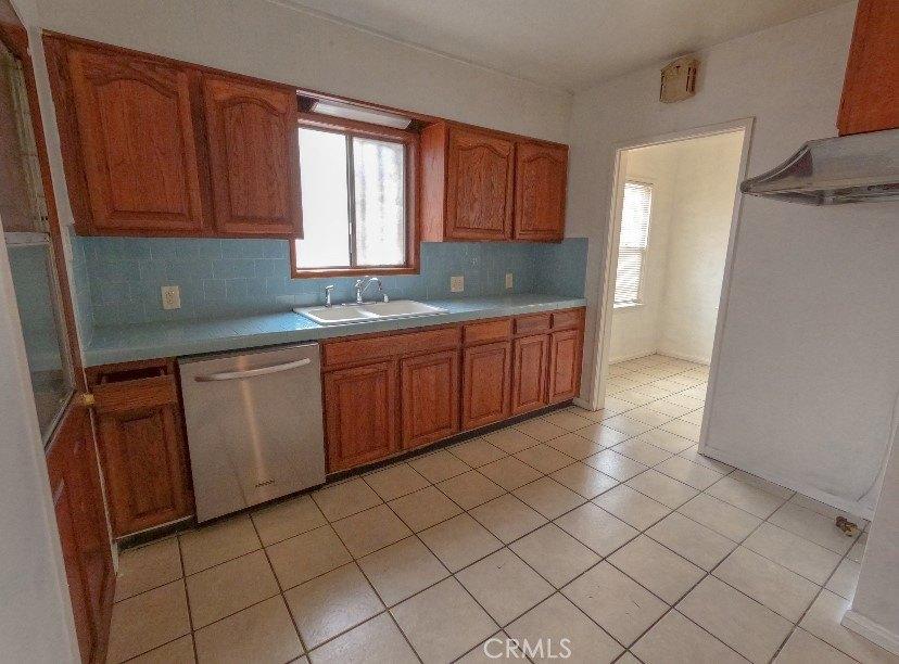 Alexander Ave, South Gate, CA 90280