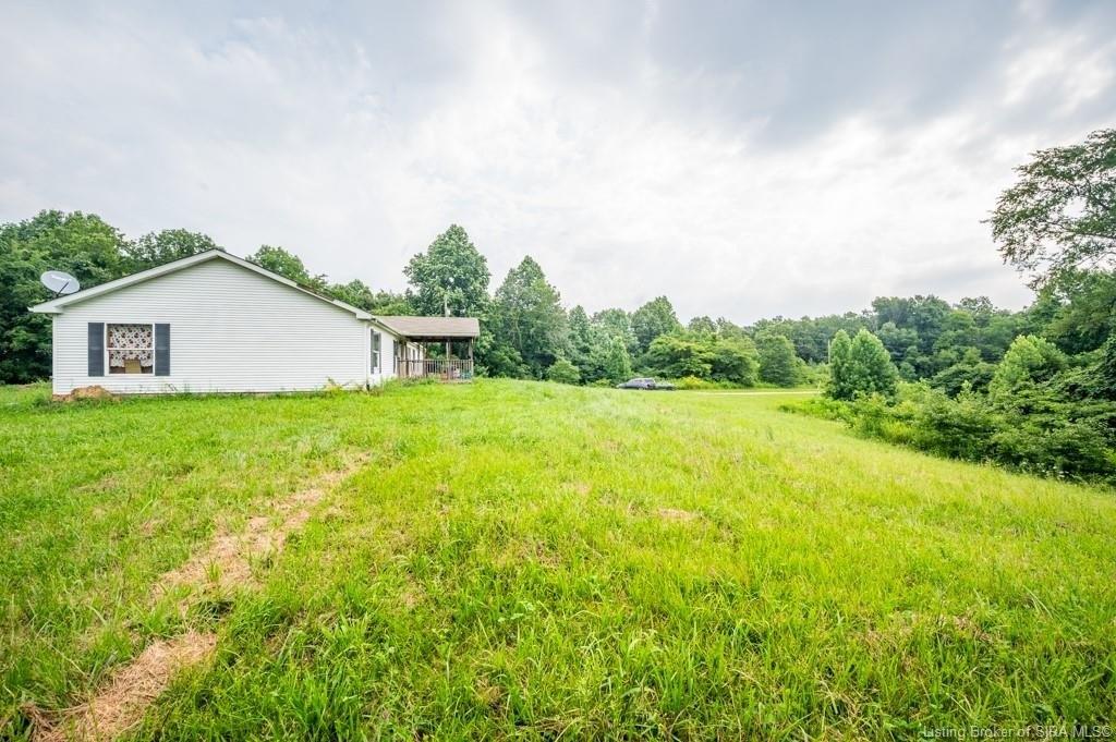 E Spring House Ln, Salem, IN 47167