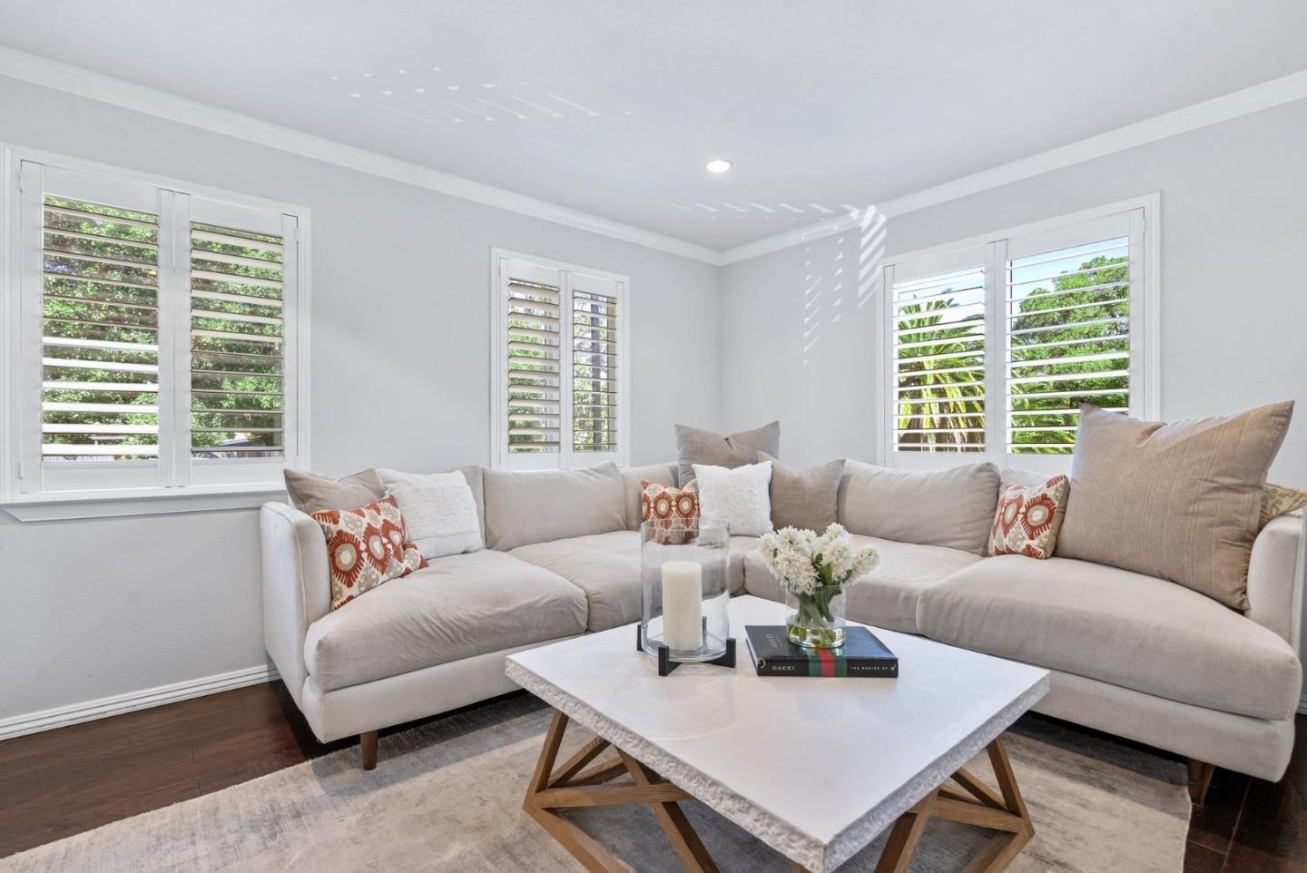 Prospect Ave, Los Gatos, CA 95030