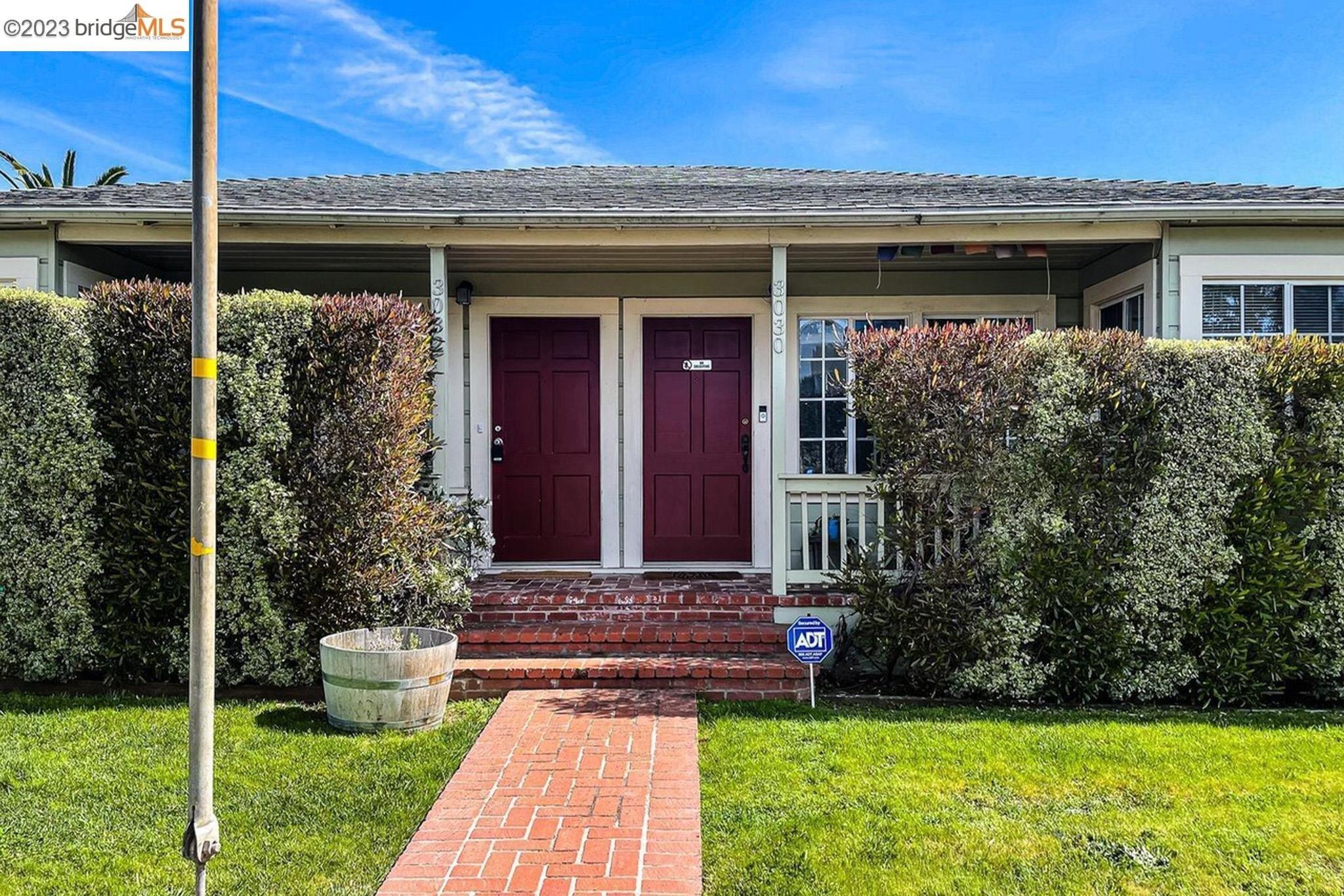 Minna Ave, Oakland, CA 94619