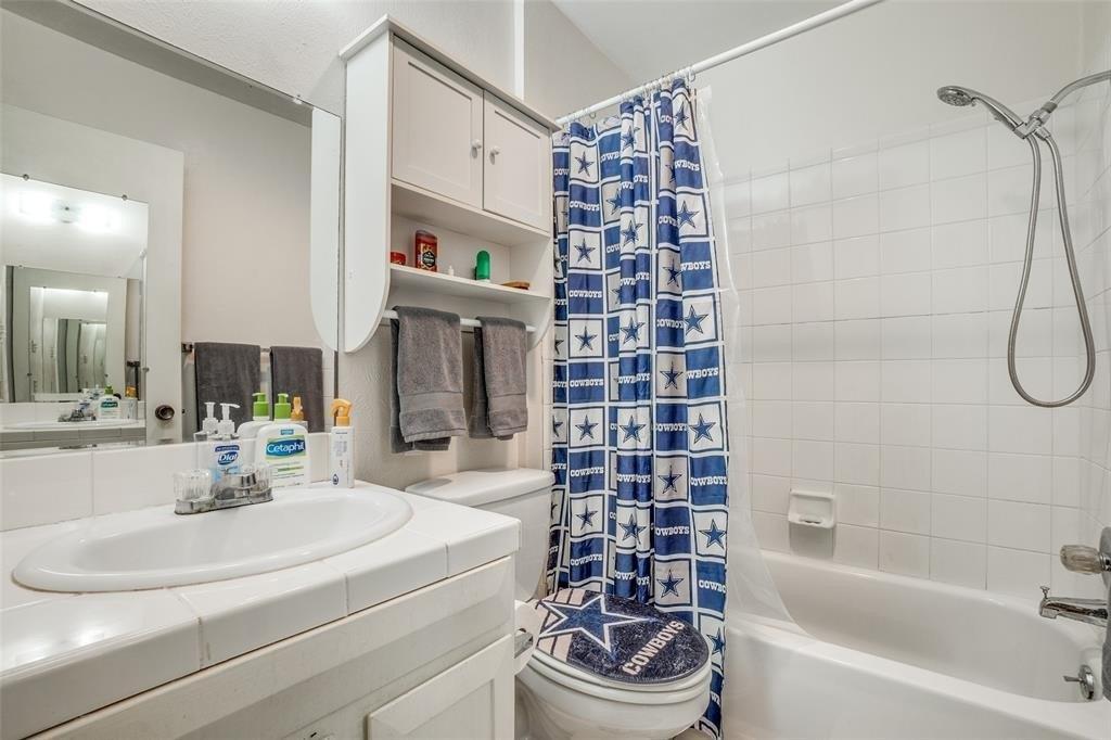 Coolair Dr, Dallas, TX 75218