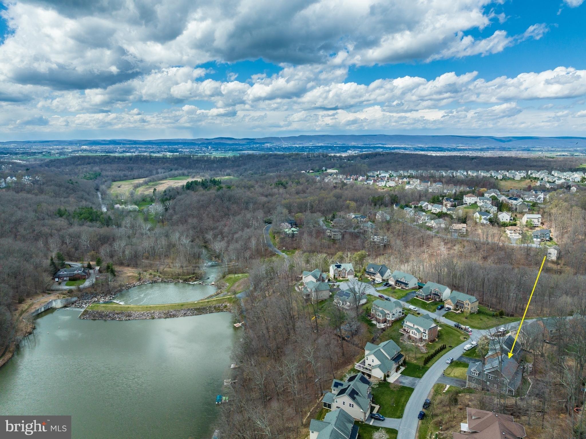 Accipiter Dr, New Market, MD 21774