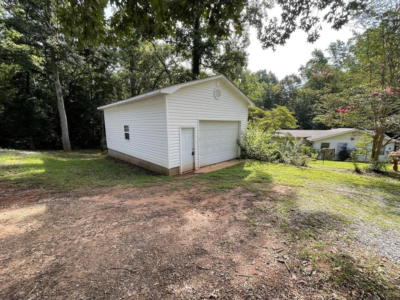 Lynwood Dr, Duncan, SC 29334