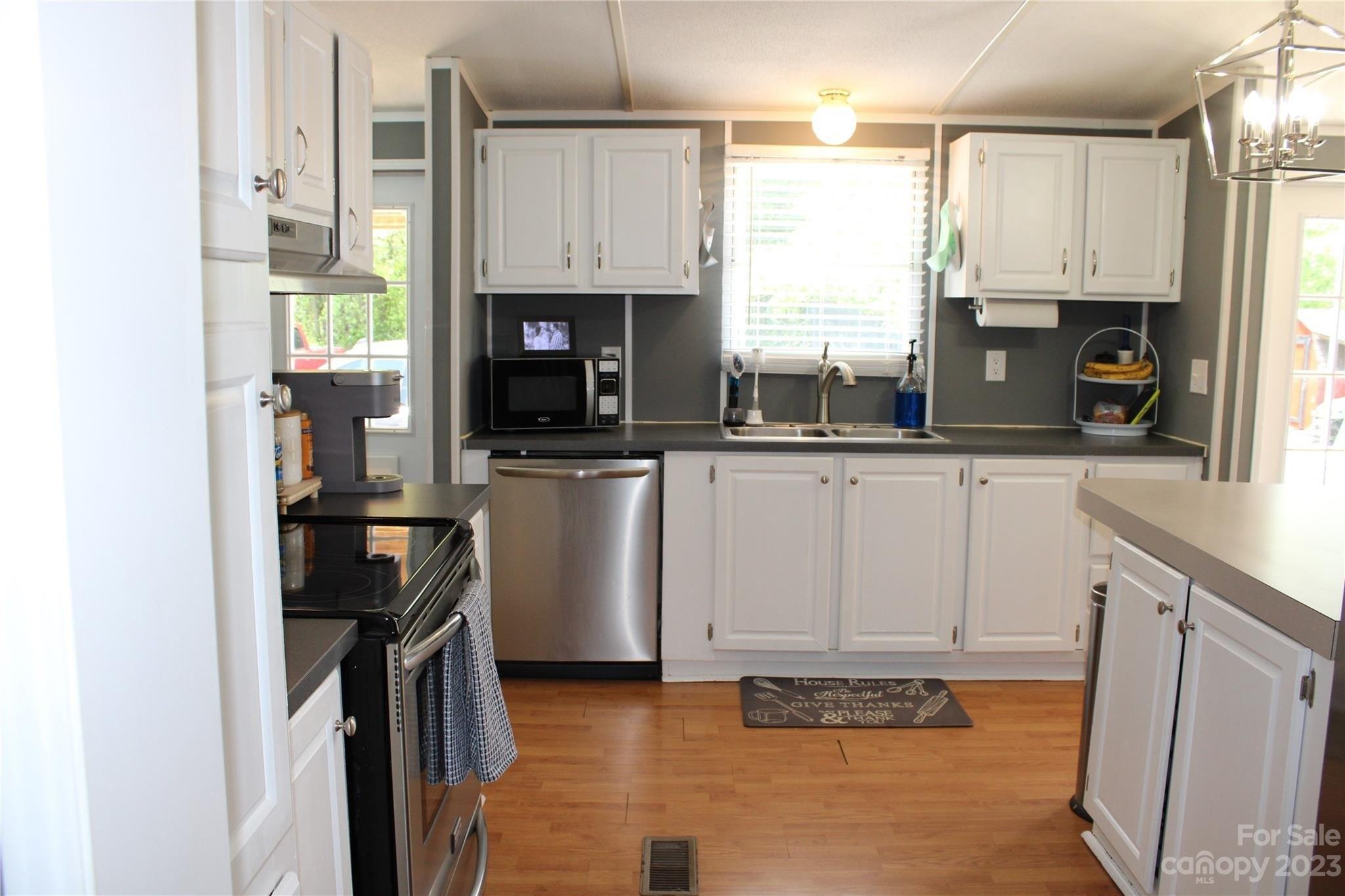 Shiloh Rd, Claremont, NC 28610