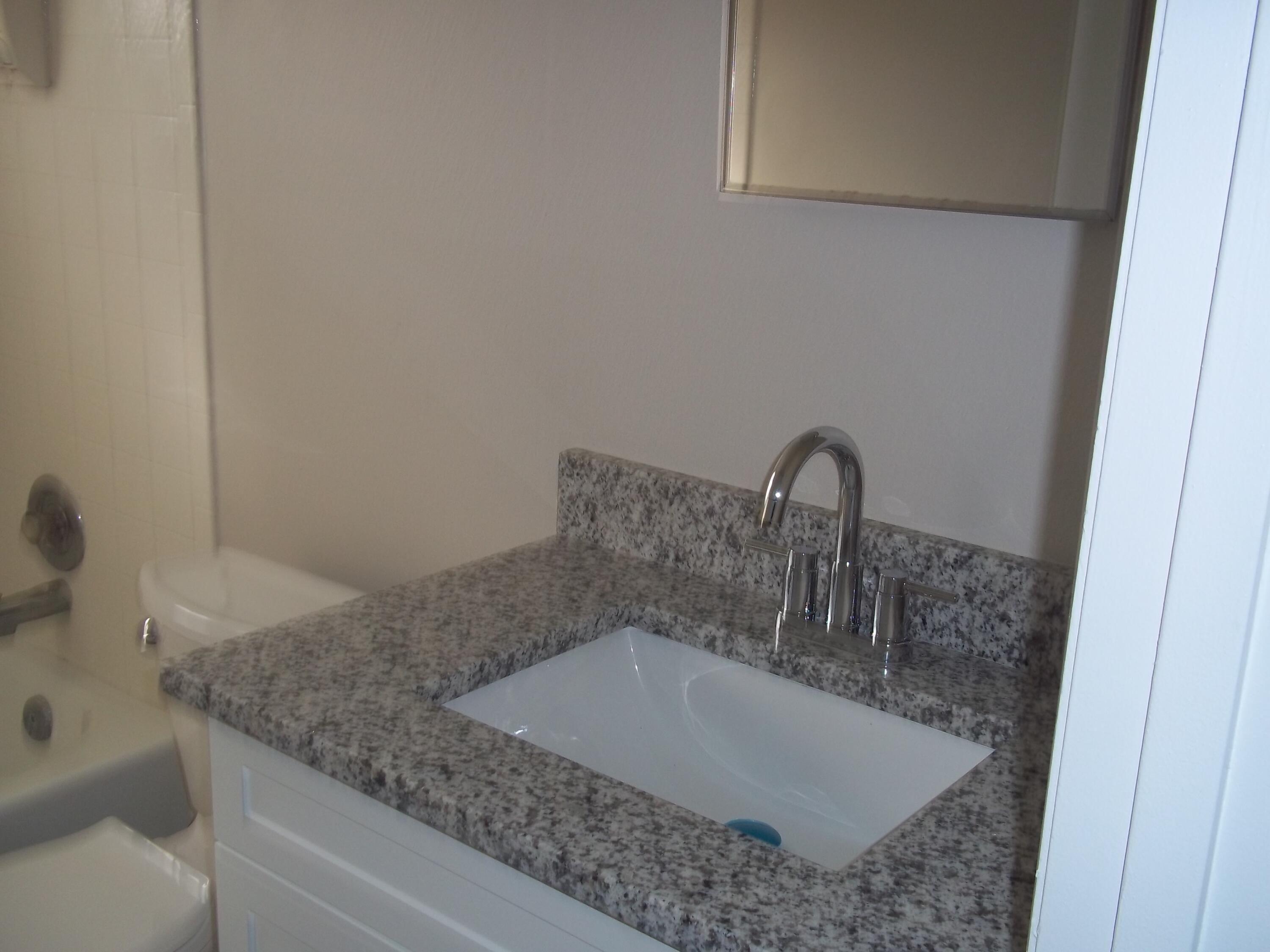 Sw Dalton Cir, Port Saint Lucie, FL 34953