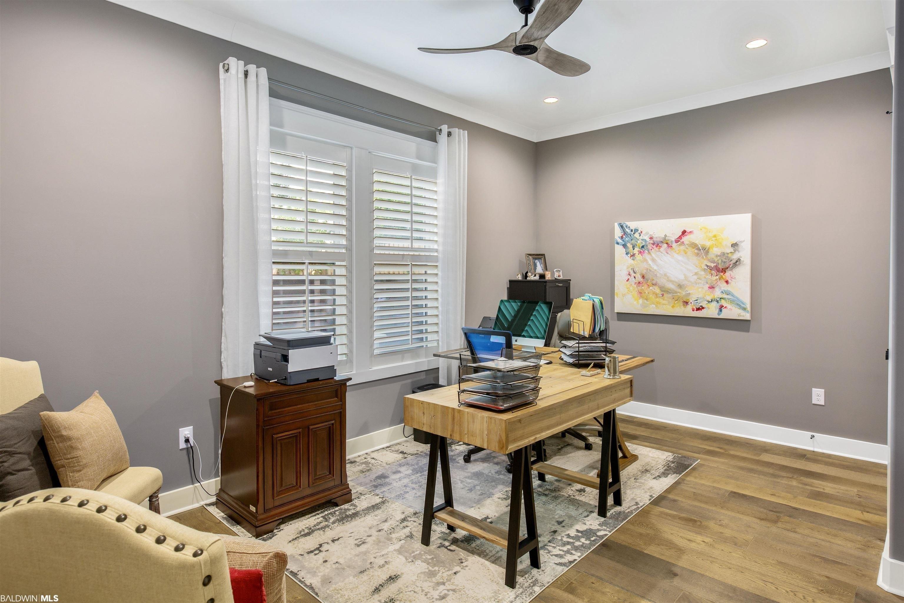 S Bayview St, Fairhope, AL 36532