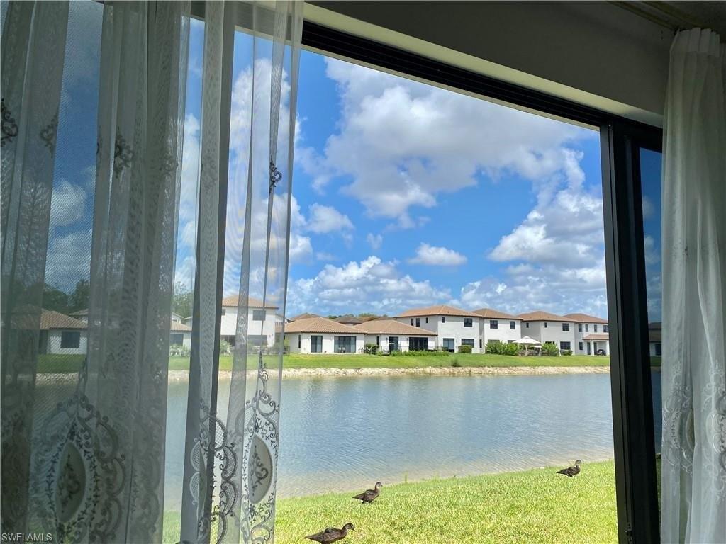 Madrid Cir, Naples, FL 34104