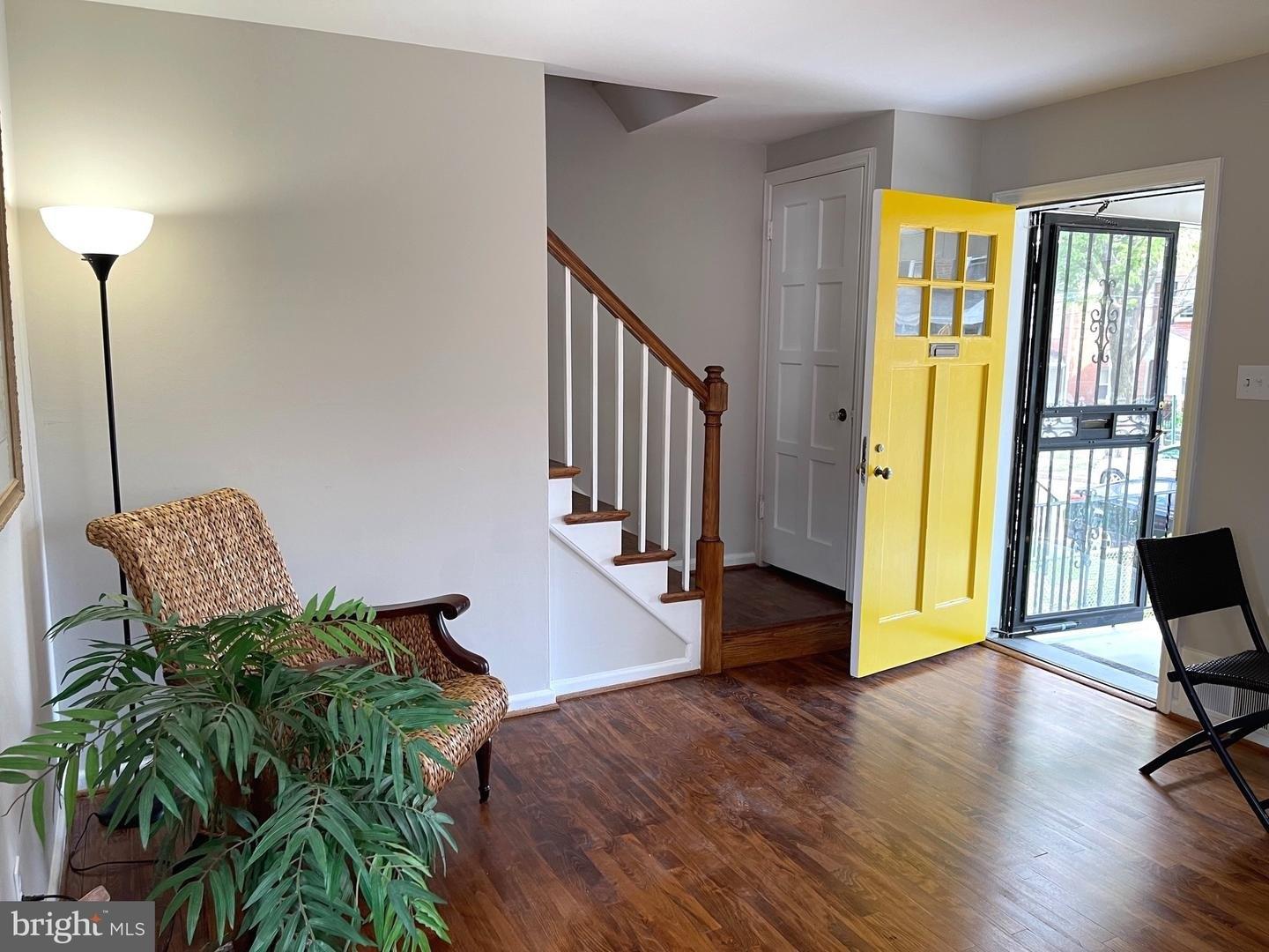 Faraday Pl Ne, Washington, DC 20017