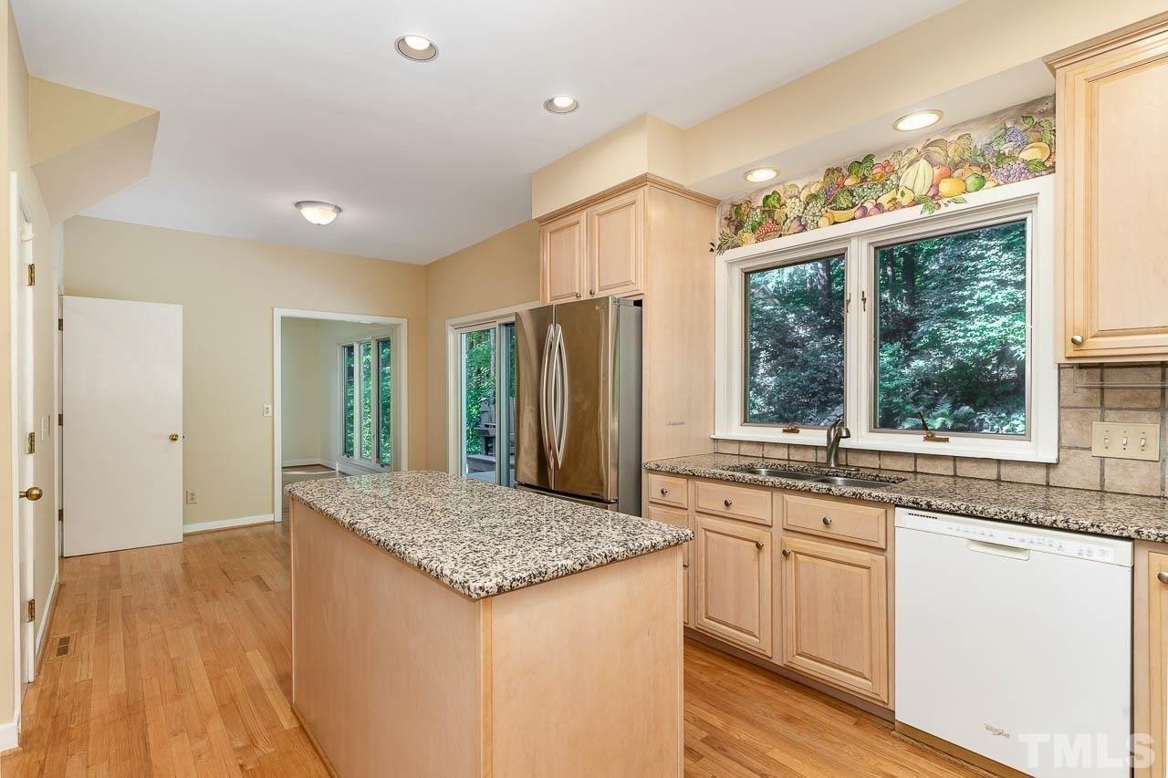 Old Forest Creek Dr, Chapel Hill, NC 27514