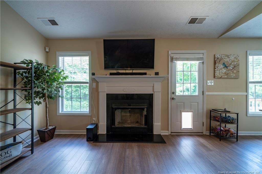 Redwood Ave, Fayetteville, NC 28314
