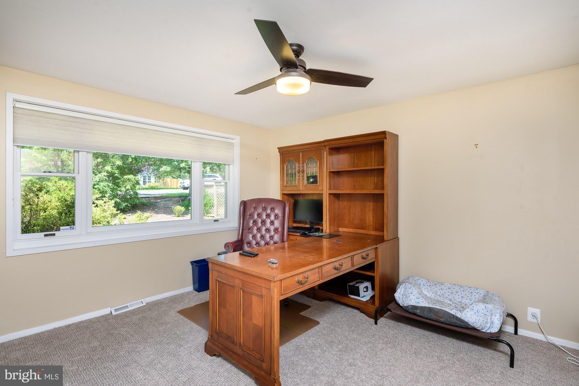 Devon Dr, Falls Church, VA 22042