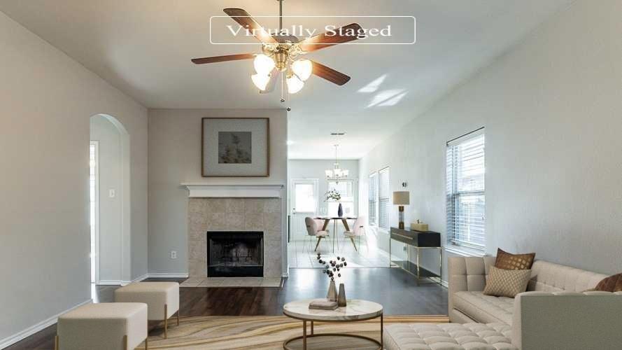 Grenada Dr, Fort Worth, TX 76119