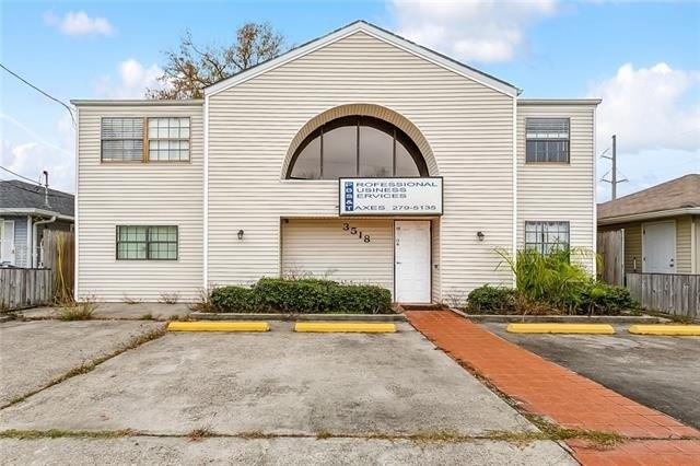 Fenelon St, Chalmette, LA 70043
