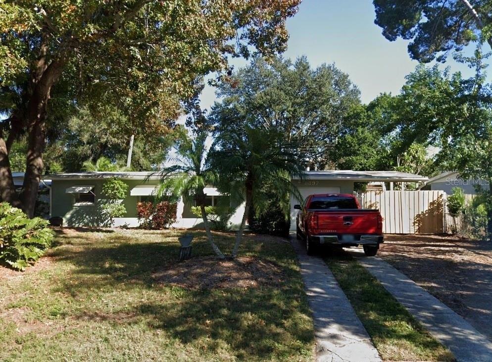 Osprey Ln, Seminole, FL 33777