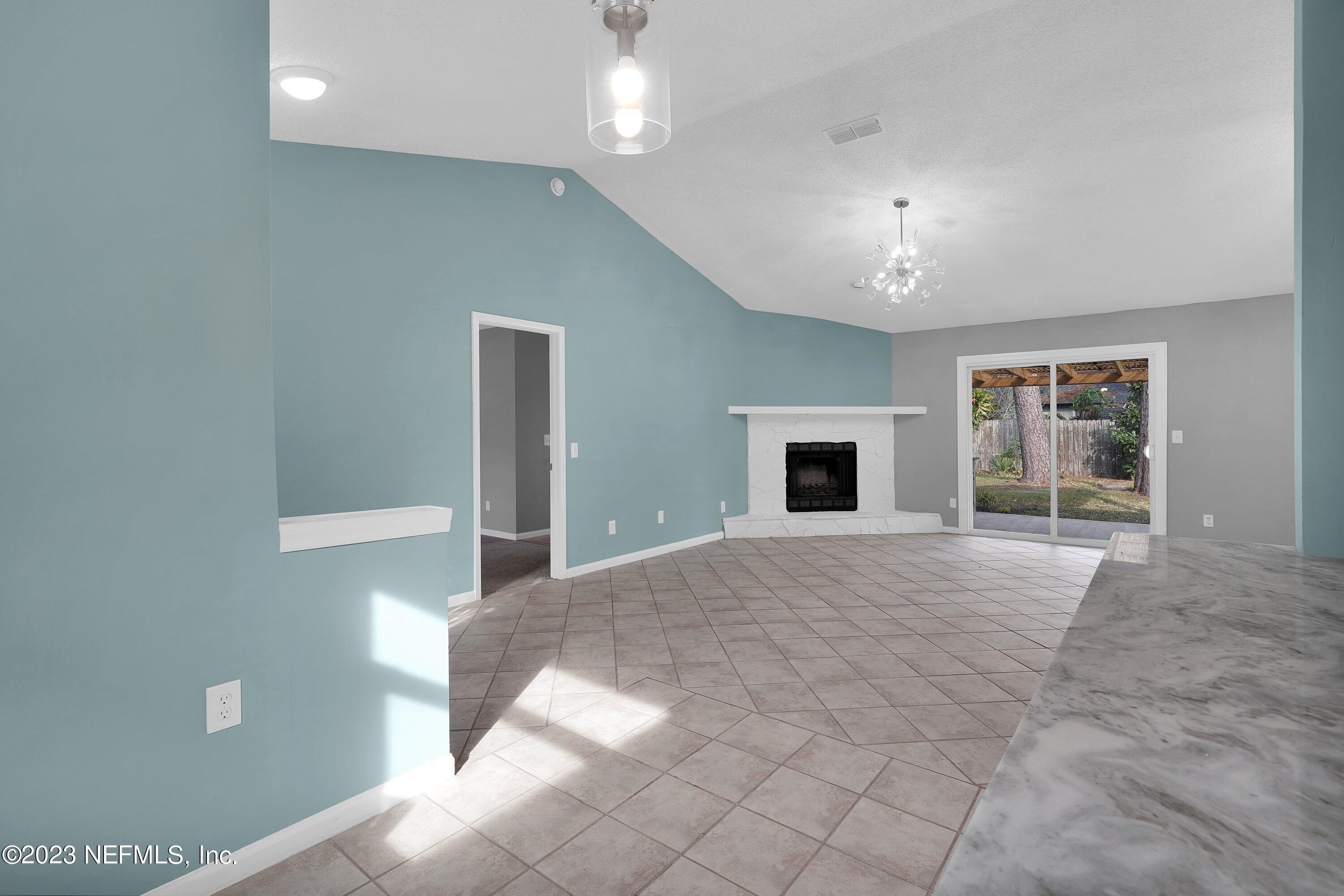 Demery Dr W, Jacksonville Beach, FL 32250