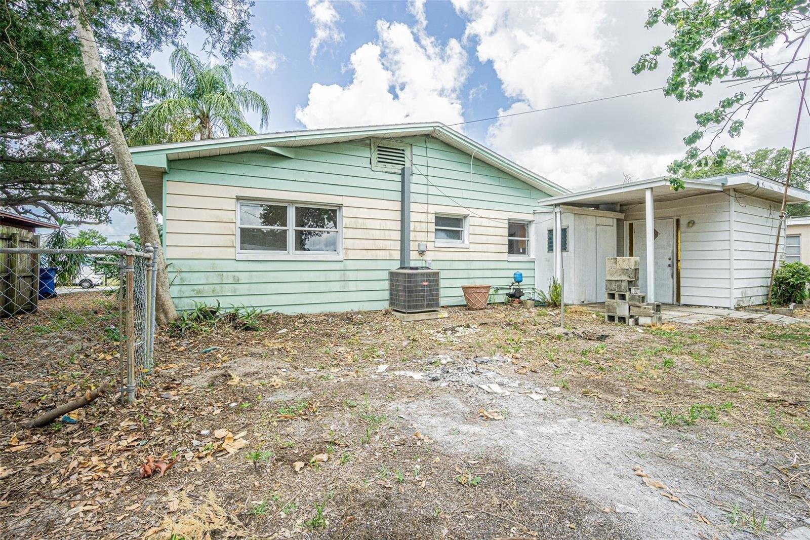 109th St, Largo, FL 33778