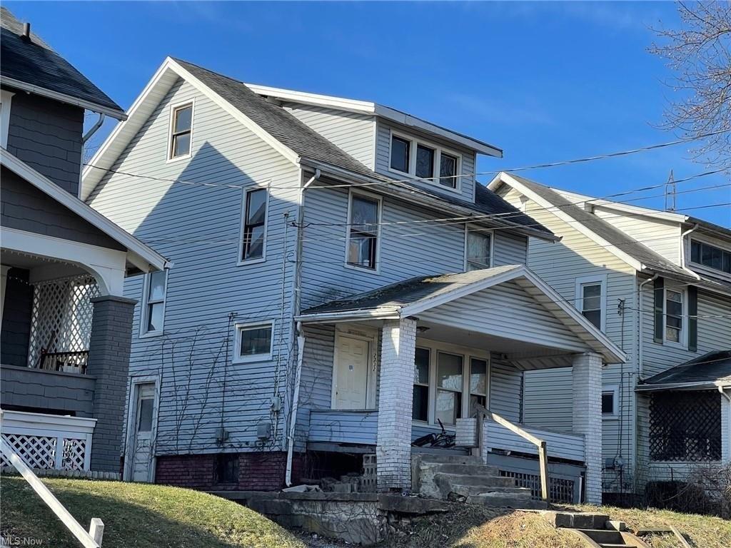 11th St Sw, Canton, OH 44710