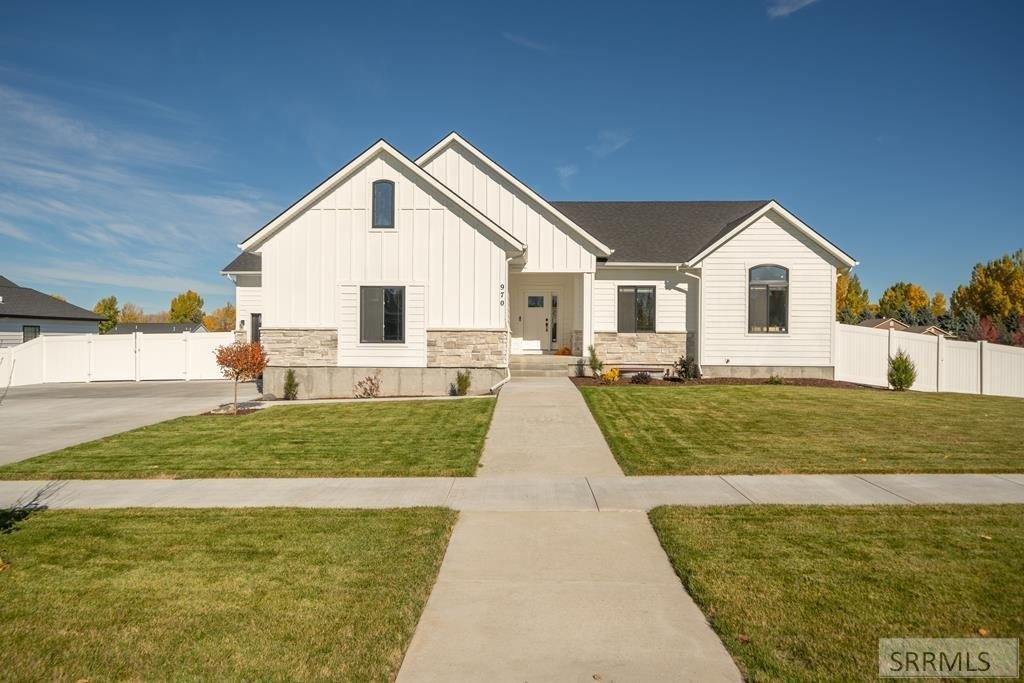 Pine Brook Ln, Rexburg, ID 83440