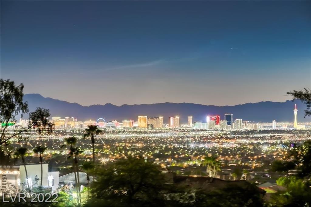 Los Feliz St, Las Vegas, NV 89110