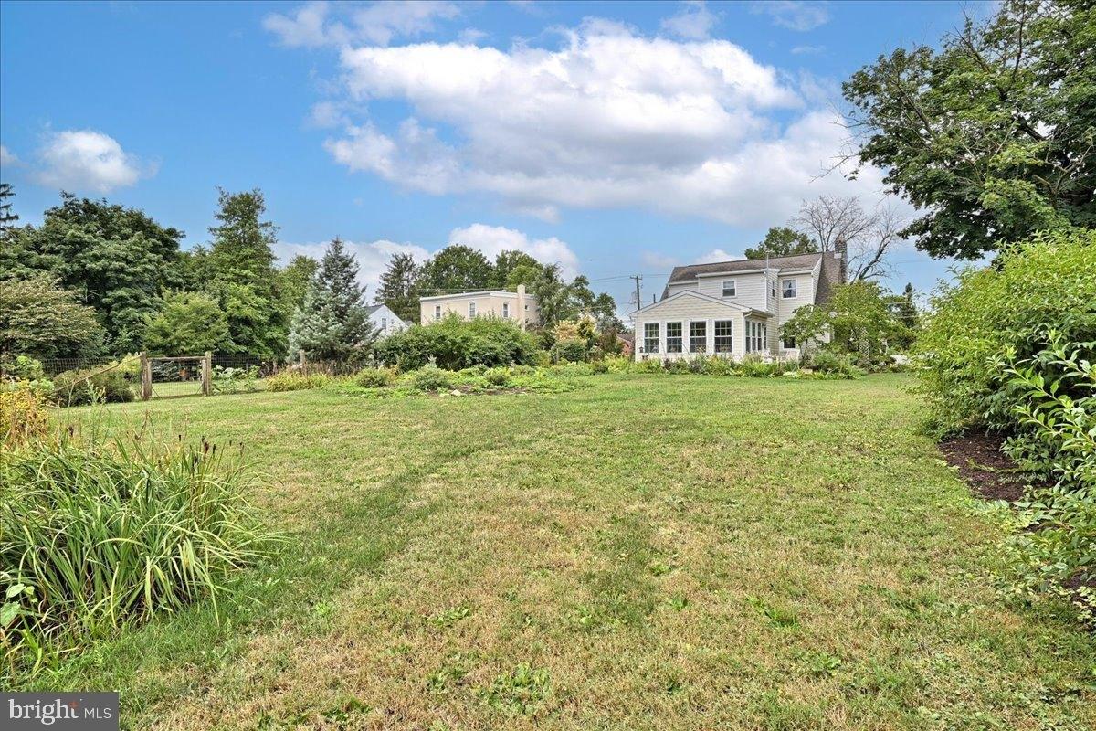 Pine Rd, Mount Holly Springs, PA 17065