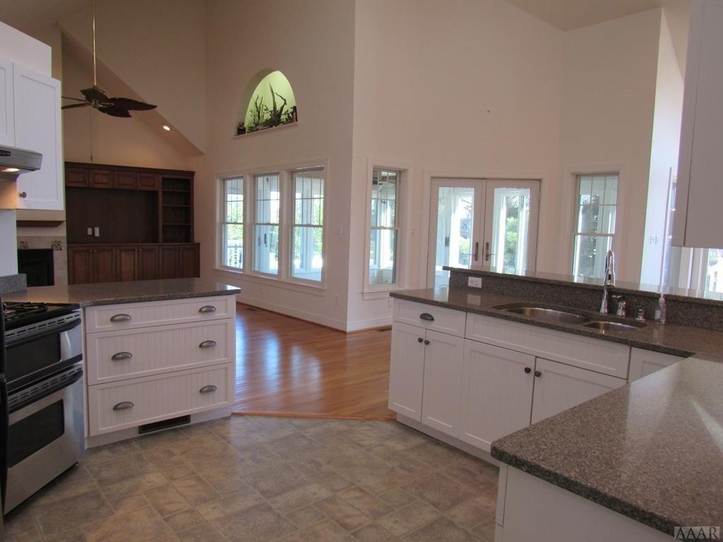 Kay Ct, Kill Devil Hills, NC 27948