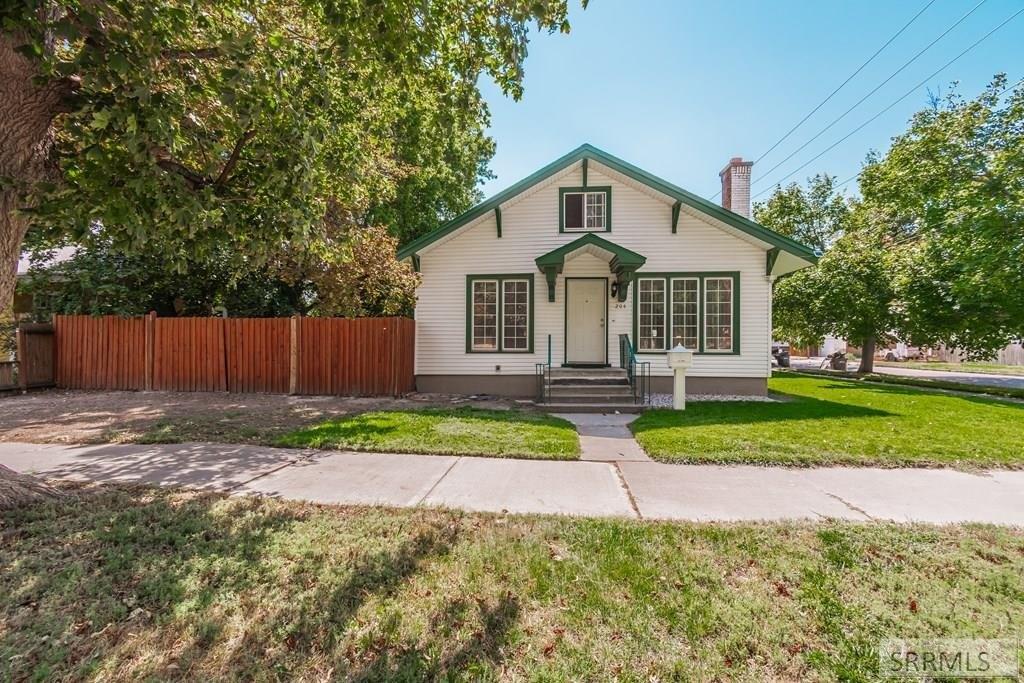 5th St, Idaho Falls, ID 83401