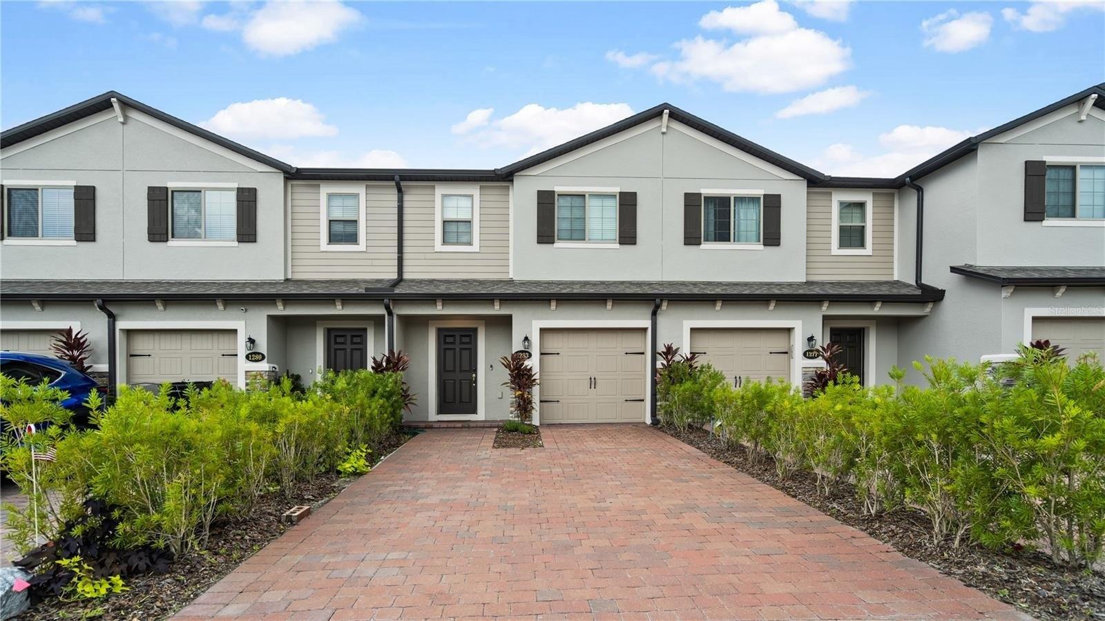 Flowing Tide Dr, Orlando, FL 32828