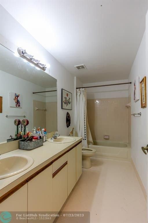 Nw 65th Ave, Lauderhill, FL 33319