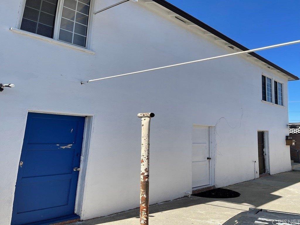 Willowcrest Ave, North Hollywood, CA 91601