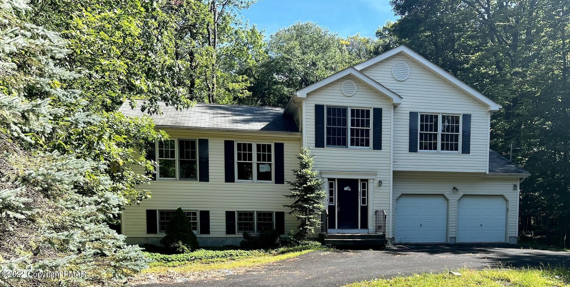Stillwater Dr, Pocono Summit, PA 18346