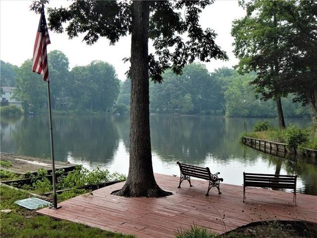 Lakeforest Dr, North Chesterfield, VA 23235