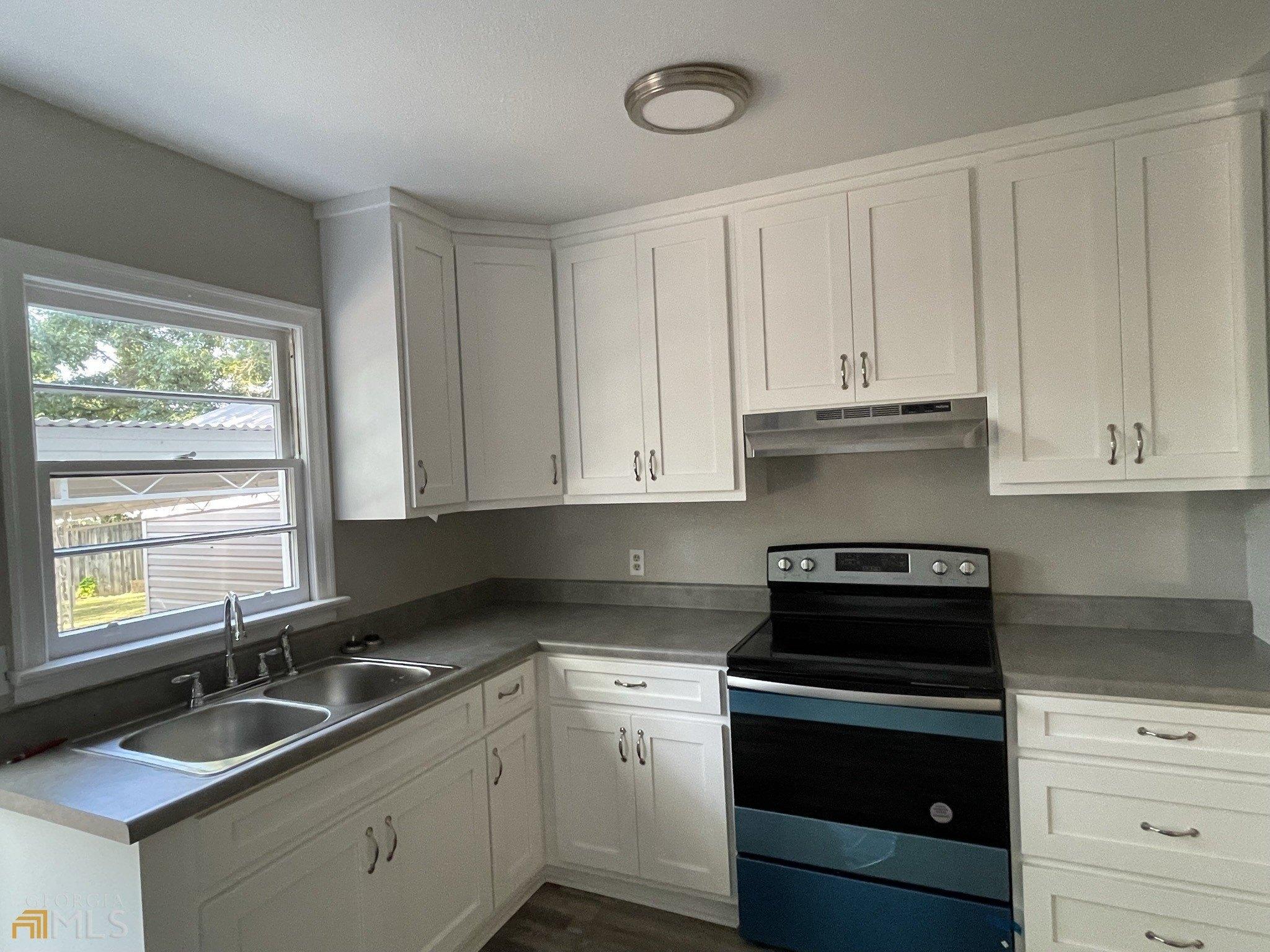 Johnson St, Royston, GA 30662