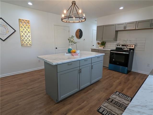 Lamar Ave, Petersburg, VA 23803