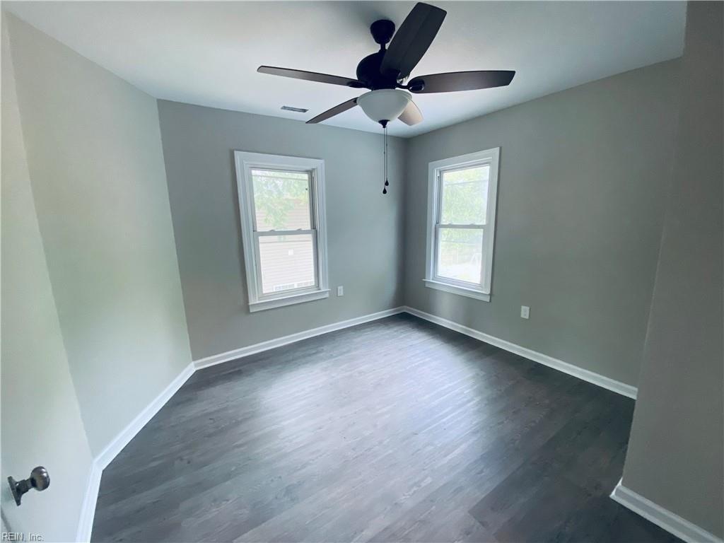Douglas Ave, Portsmouth, VA 23707