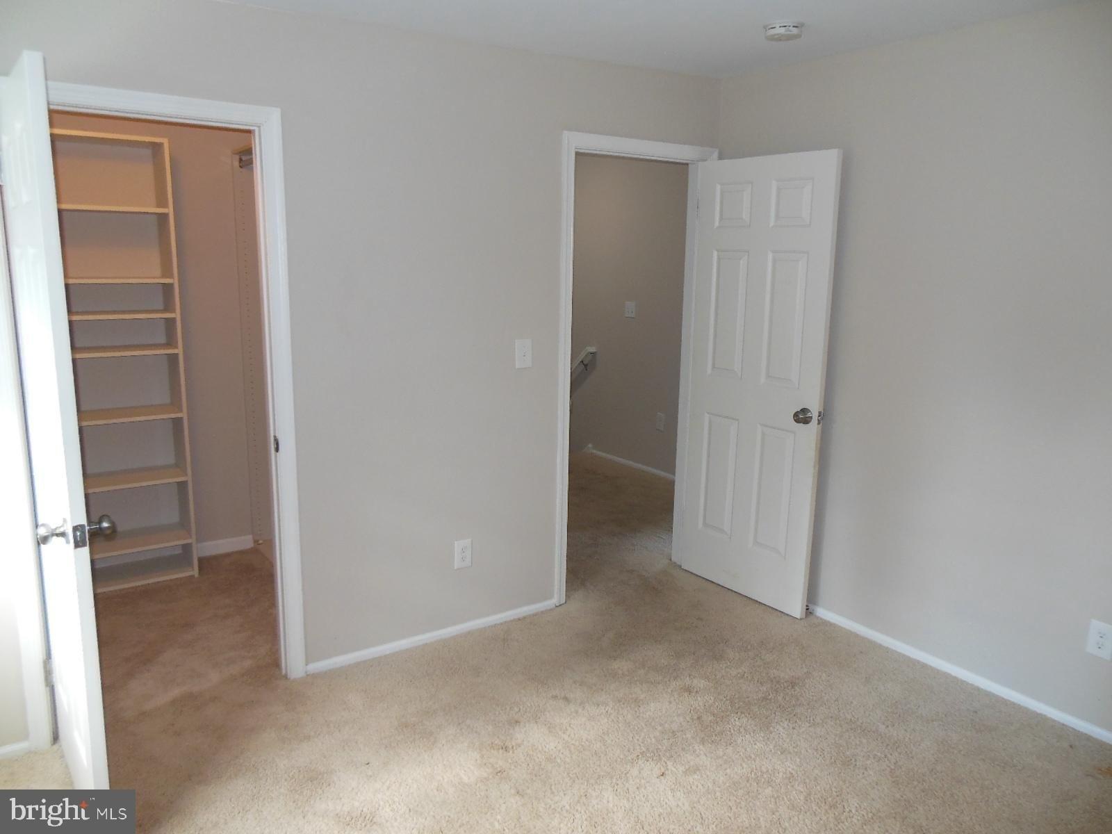 Huntington Way, Mount Laurel, NJ 08054