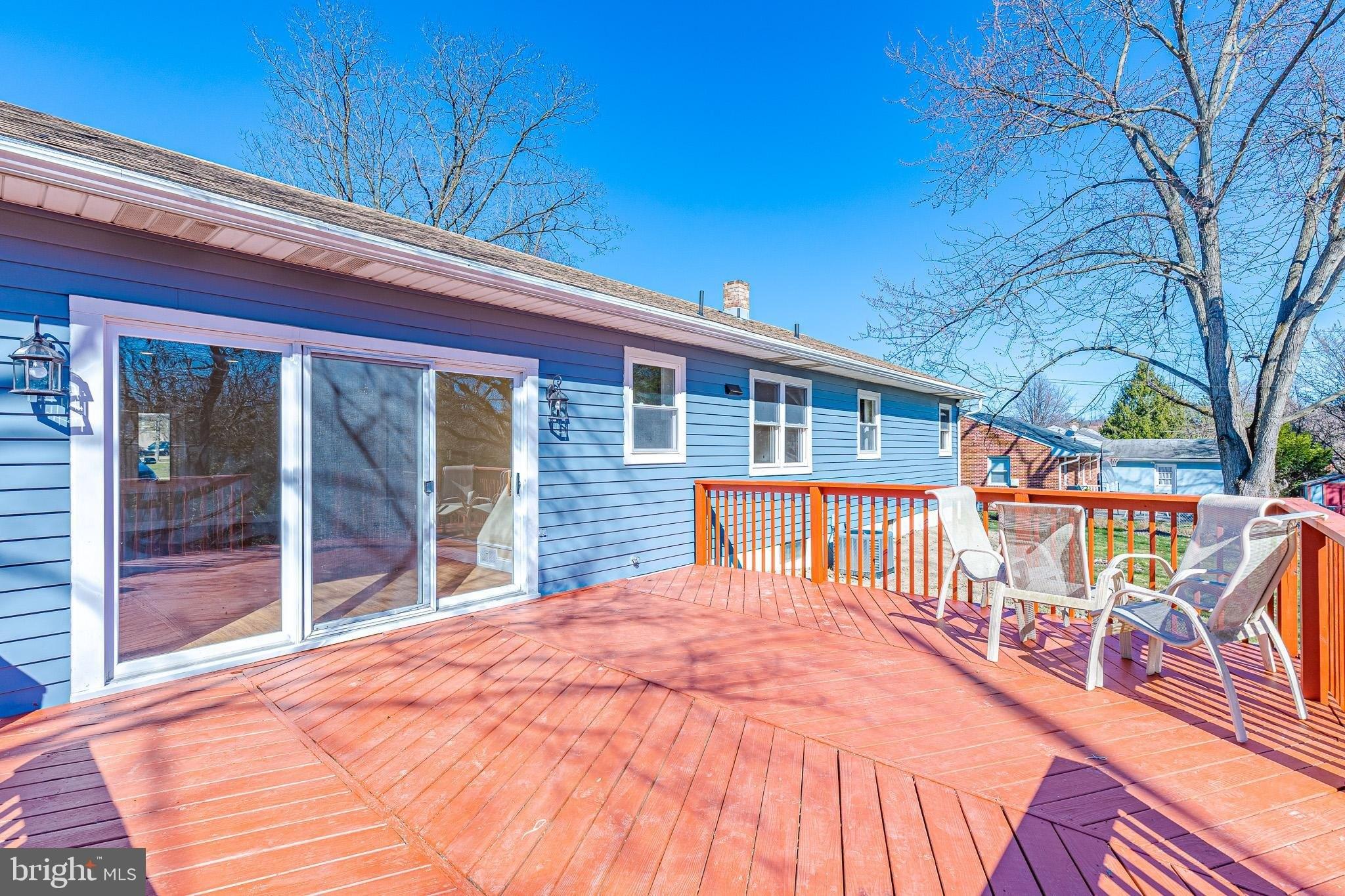 Elmerton Ave, Harrisburg, PA 17109