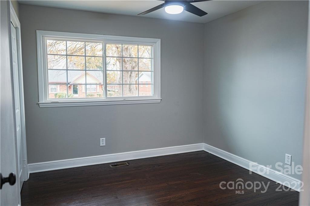 Broadview Dr, Charlotte, NC 28217