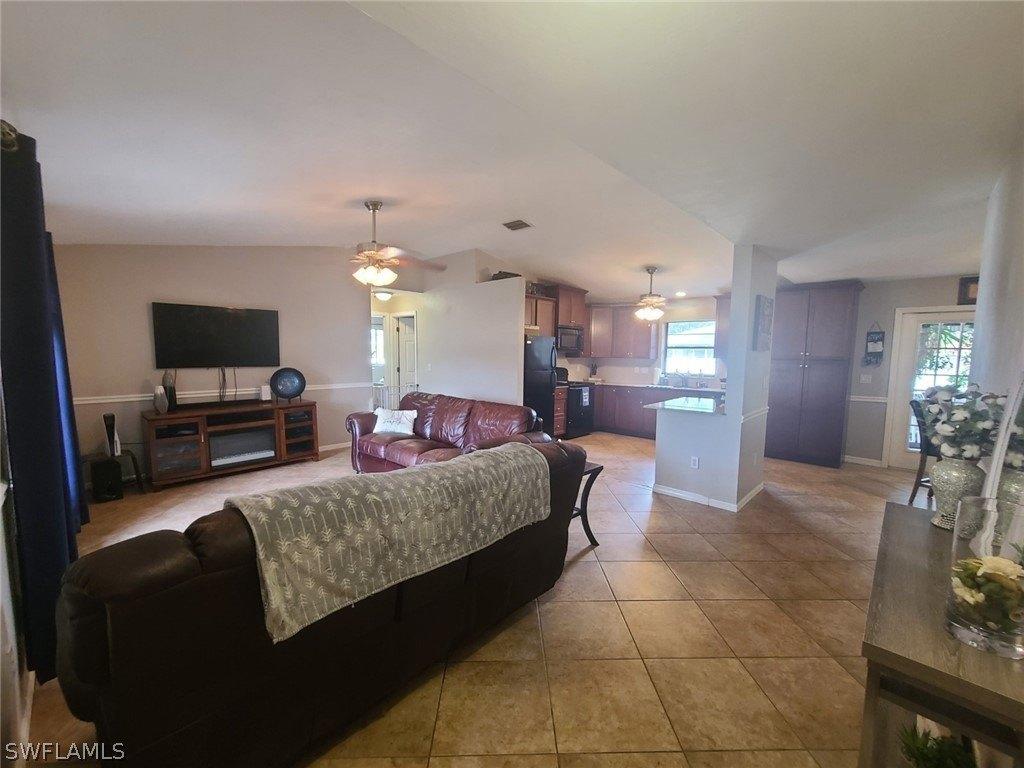Se 28th Ter, Cape Coral, FL 33904