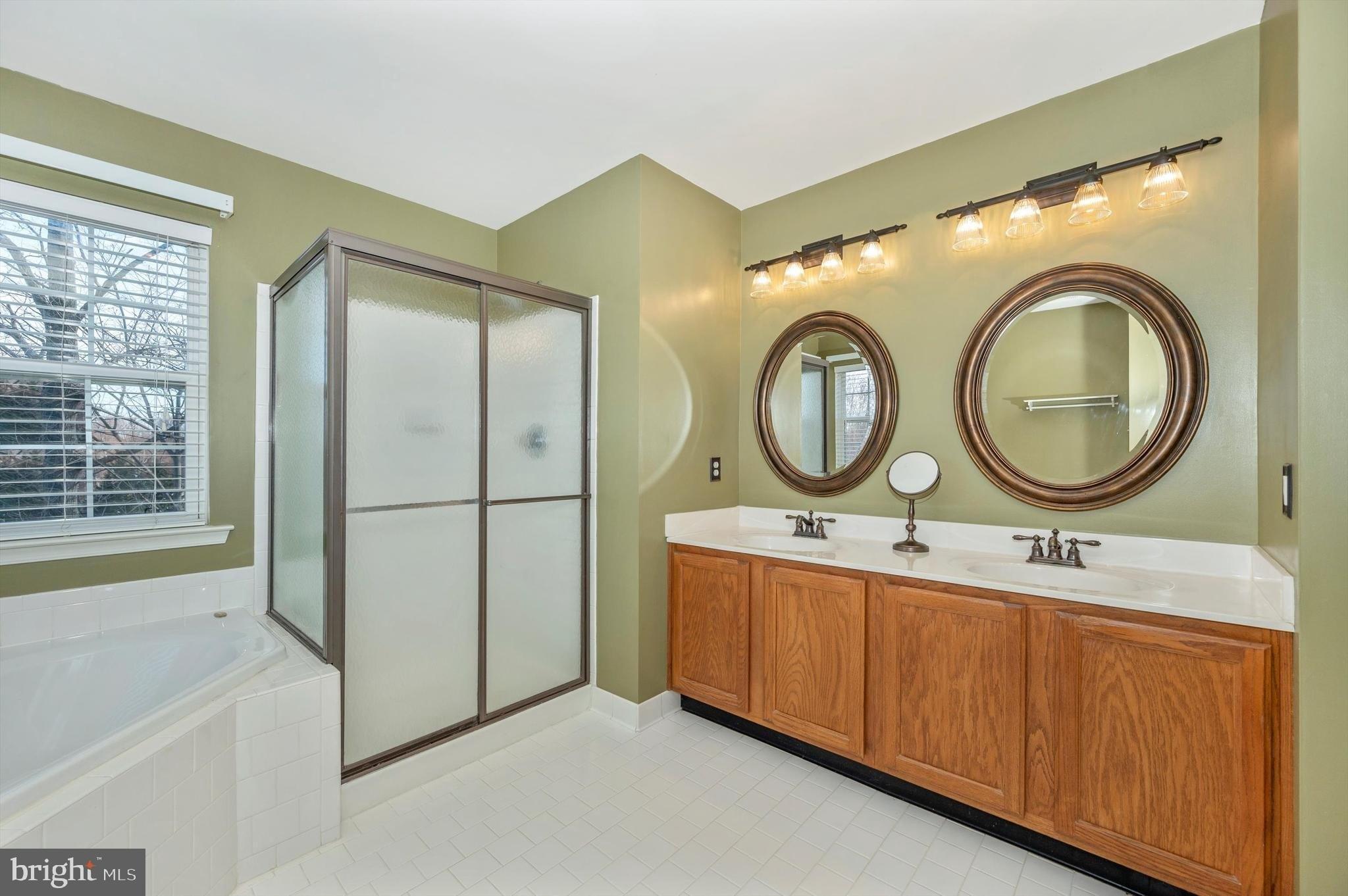 Whitetail Ct, Mount Airy, MD 21771