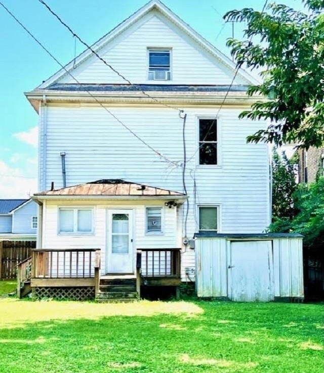 1st Ave, Huntington, WV 25702