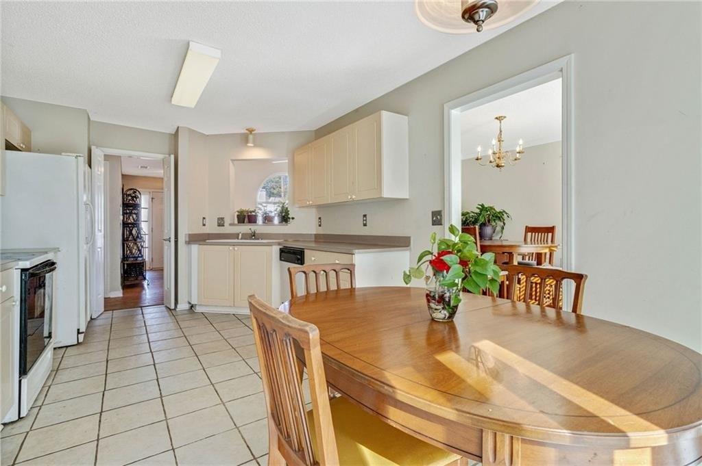 Andora Dr Sw, Marietta, GA 30064