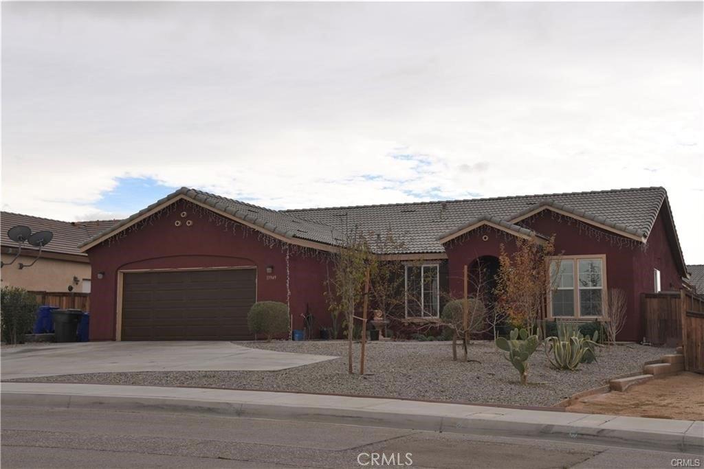 Tawney Ridge Ln, Victorville, CA 92394