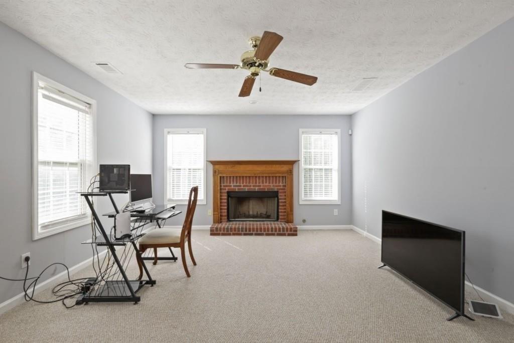 Madison Trace Ct, Lawrenceville, GA 30045
